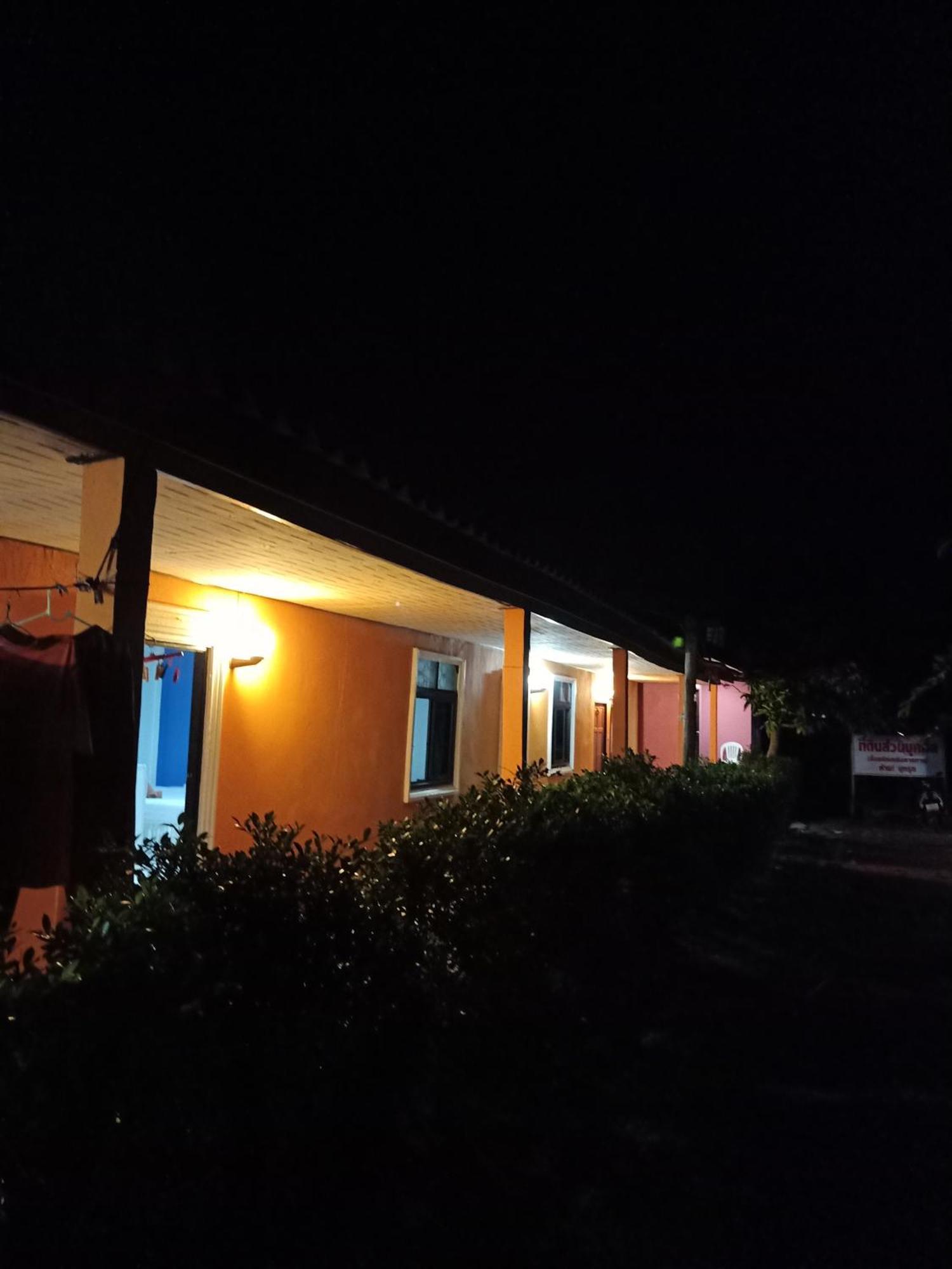 プルクロム ランタ ゲストハウス Ko Lanta 部屋 写真