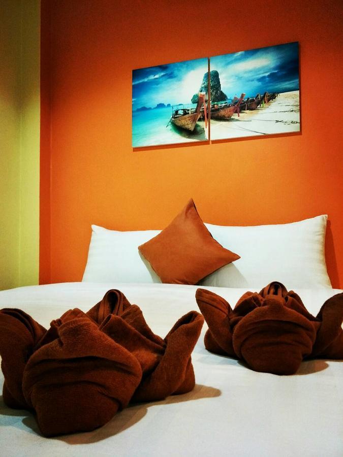 プルクロム ランタ ゲストハウス Ko Lanta エクステリア 写真
